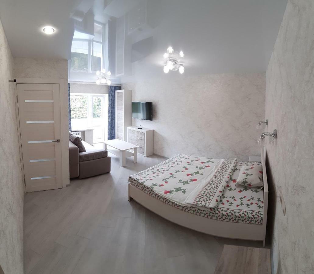 Однокомнатная квартира на Площади Победы Apartment Гомел Екстериор снимка